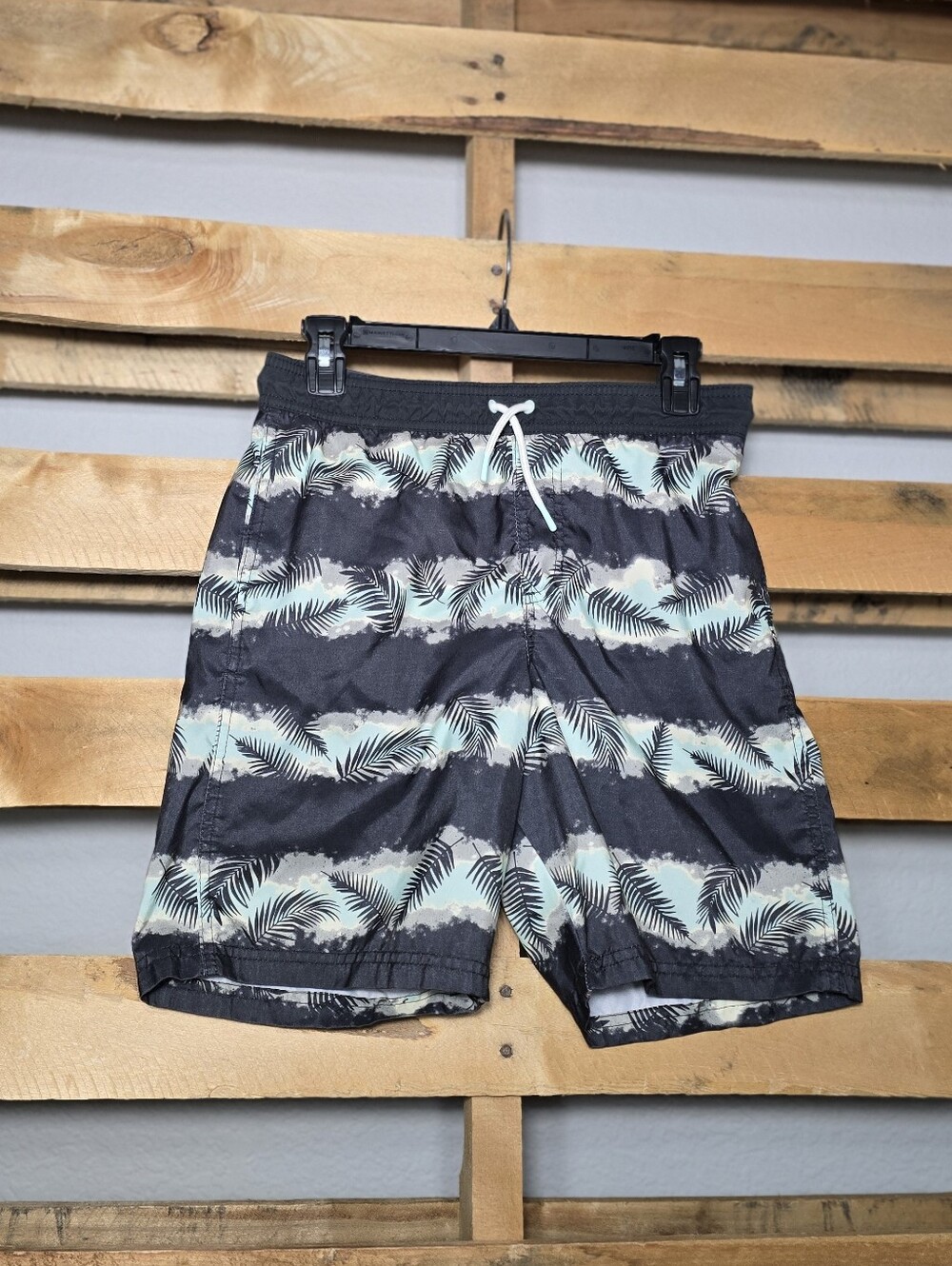 Cat & Jack Boy's Black and Light Blue Palm-Print Swim Trunks Size:L Husky